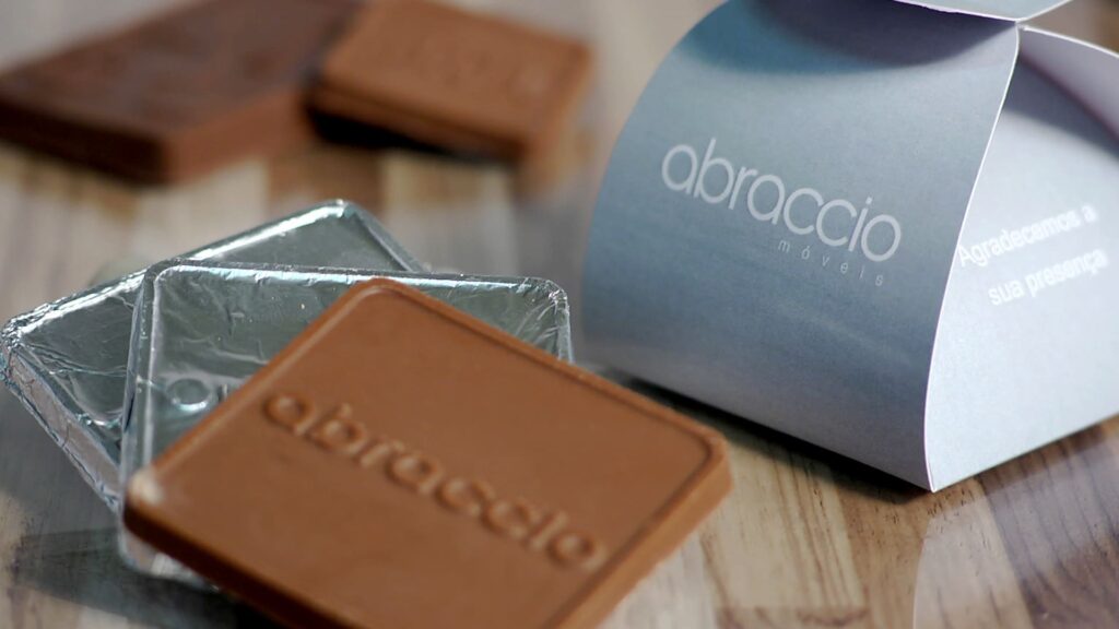 Chocolates corporativos com logotipo personalizado (31) Brindes cooperativos em Palestina - CE